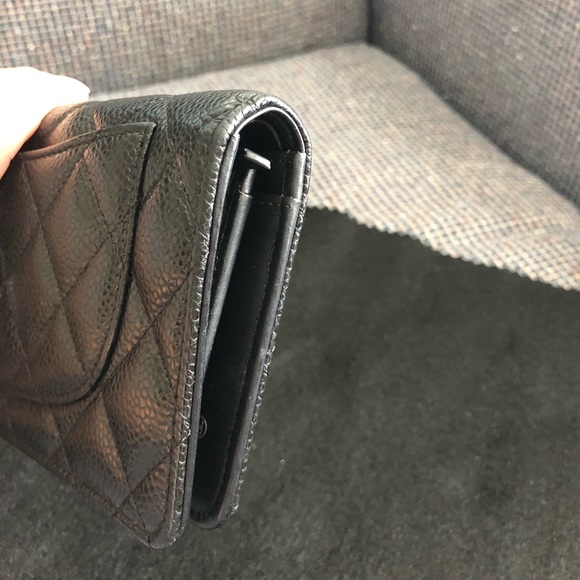 Chanel Black CC Caviar long wallet. - Picture 4 of 8